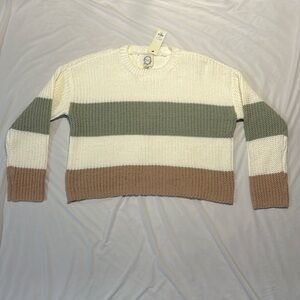 Francesca’s slightly cropped sweater. Size M.
